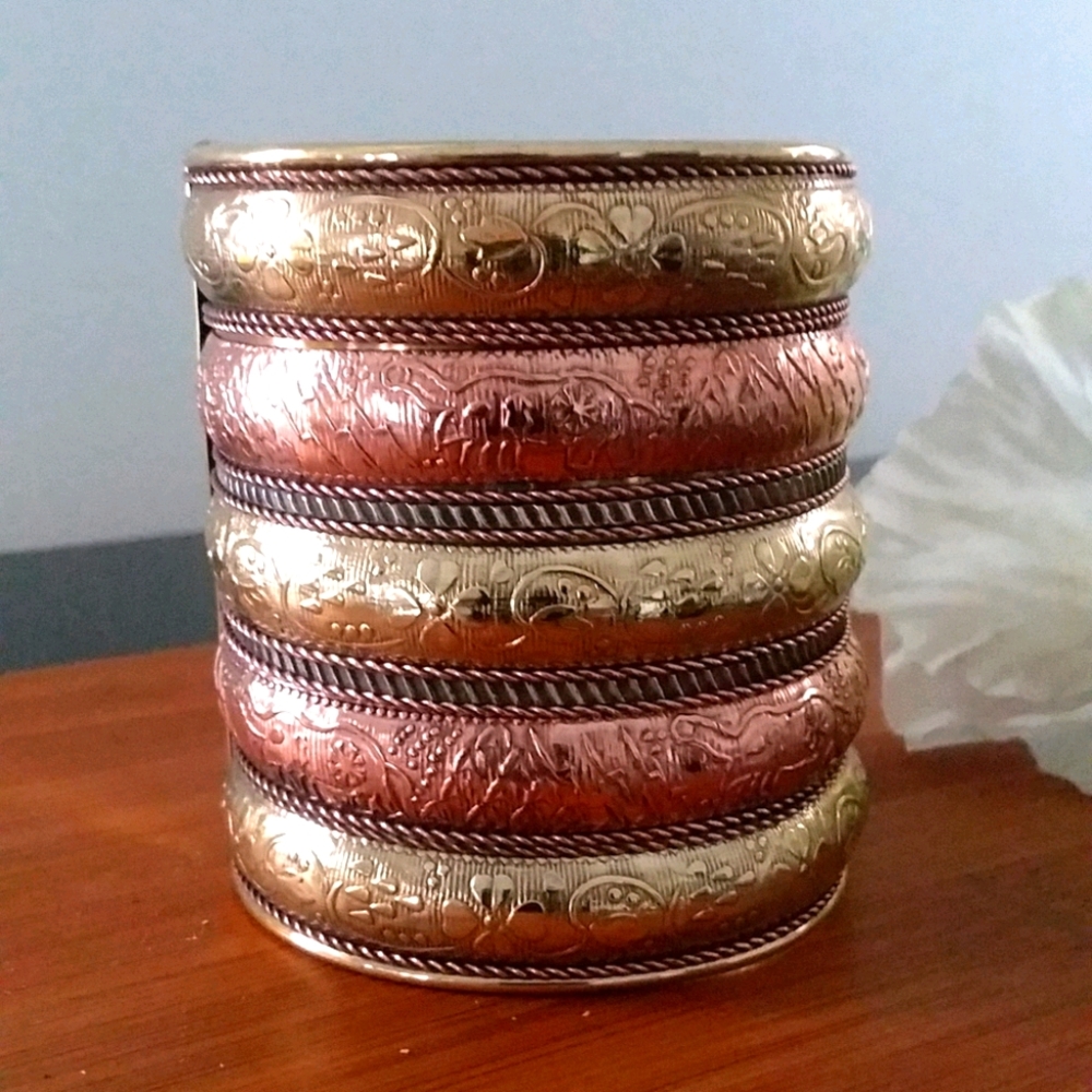 1PC Beautiful Copper Elephant Bracelet